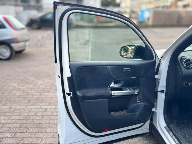 Mercedes GLB 200 d AMG Line Premium 4matic auto - Immagine 2