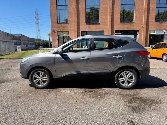 Hyundai ix35 1.7 crdi Style 2wd - Immagine 2