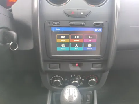 Dacia Duster 1.5 dci Prestige 4x2 s&s 110cv E6 - Immagine 14