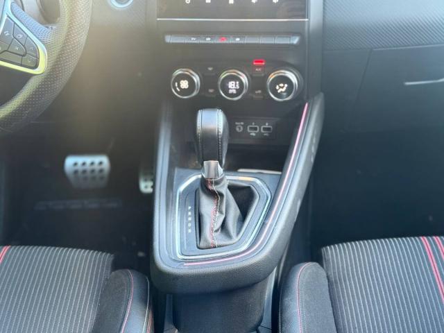 Renault Clio 1.6 E-Tech hybrid R.S. Line 140cv auto - Immagine 2