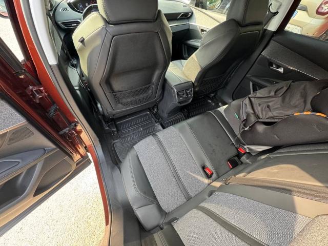 Peugeot 3008 1.2 pt t Active s&s 130cv - Immagine 2