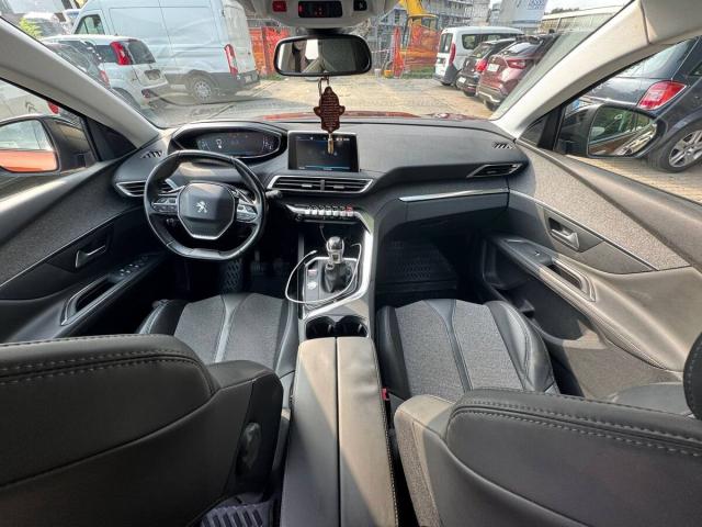 Peugeot 3008 1.2 pt t Active s&s 130cv - Immagine 5