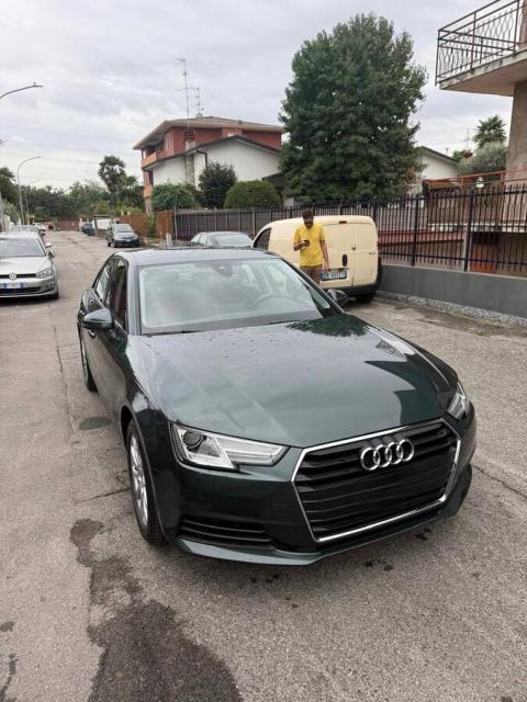 Audi A4 40 2.0 tdi 190cv s-tronic - Immagine 4