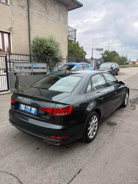 Audi A4 40 2.0 tdi 190cv s-tronic - Immagine 11