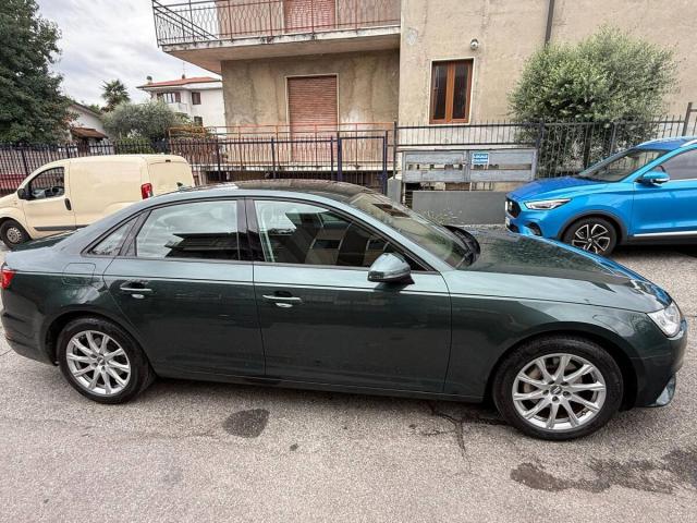 Audi A4 40 2.0 tdi 190cv s-tronic - Immagine 1