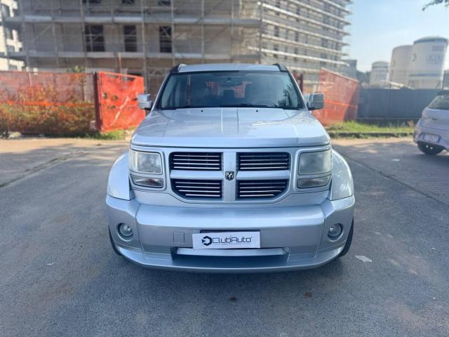 Dodge Nitro 4.0 V6 R T 4wd auto - Immagine 2