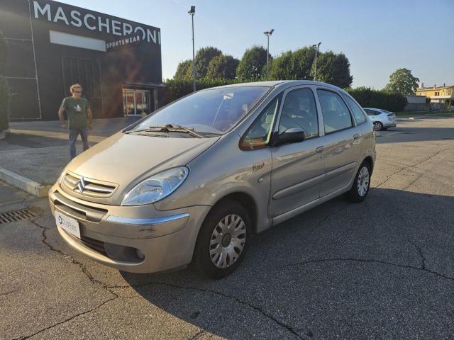 Citroen Xsara Picasso 1.6 Classique Pack - Immagine 14