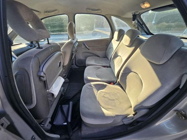Citroen Xsara Picasso 1.6 Classique Pack - Immagine 2