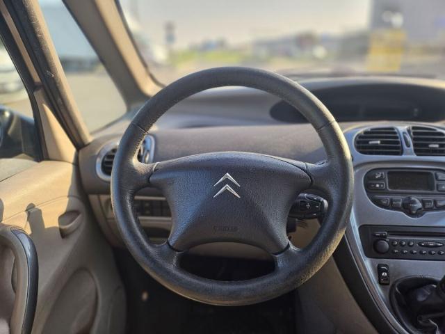 Citroen Xsara Picasso 1.6 Classique Pack - Immagine 15