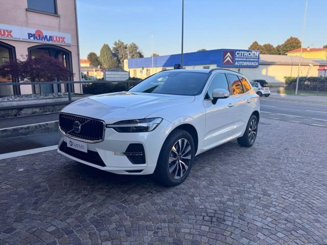 Volvo XC60 2.0 b4 Core awd auto - Immagine 8