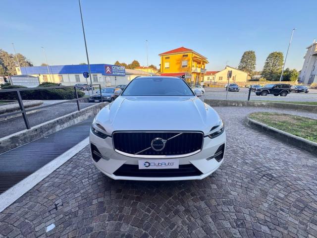 Volvo XC60 2.0 b4 Core awd auto - Immagine 15