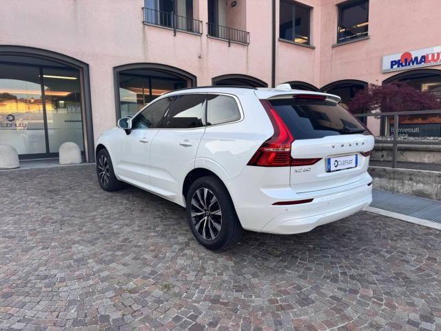 Volvo XC60 2.0 b4 Core awd auto - Immagine 7