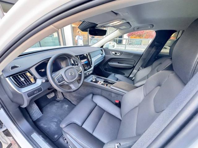 Volvo XC60 2.0 b4 Core awd auto - Immagine 23