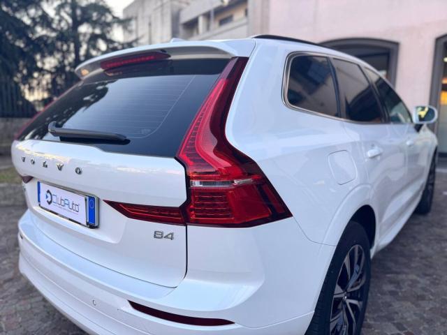 Volvo XC60 2.0 b4 Core awd auto - Immagine 21