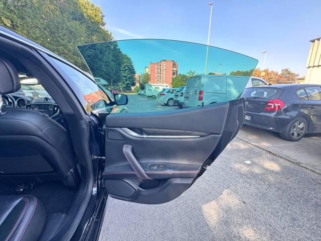 Maserati Ghibli 3.0 V6 ds 275cv auto - Immagine 25