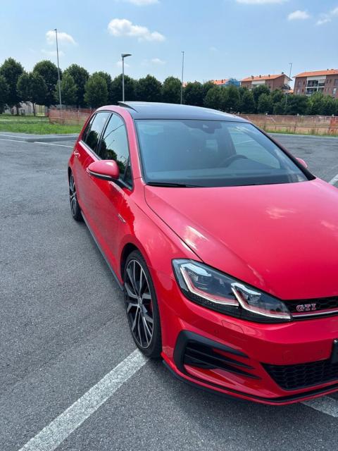 Volkswagen Golf 2.0 tsi Gti Performance 245cv dsg - Immagine 1