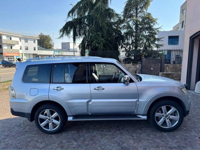 Mitsubishi Pajero 5 Porte Pajero 3.2 CR Invite 5p - Immagine 1