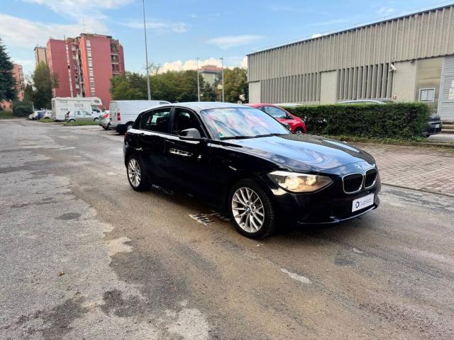 BMW Serie 1 116i Urban 5p E6 - Immagine 6