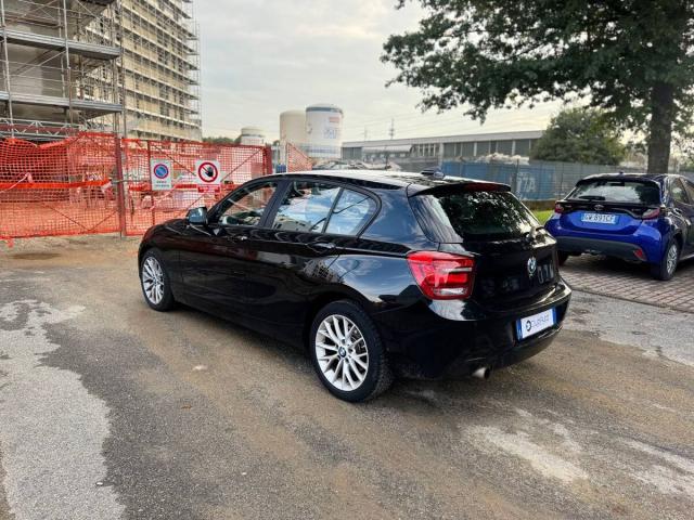 BMW Serie 1 116i Urban 5p E6 - Immagine 3