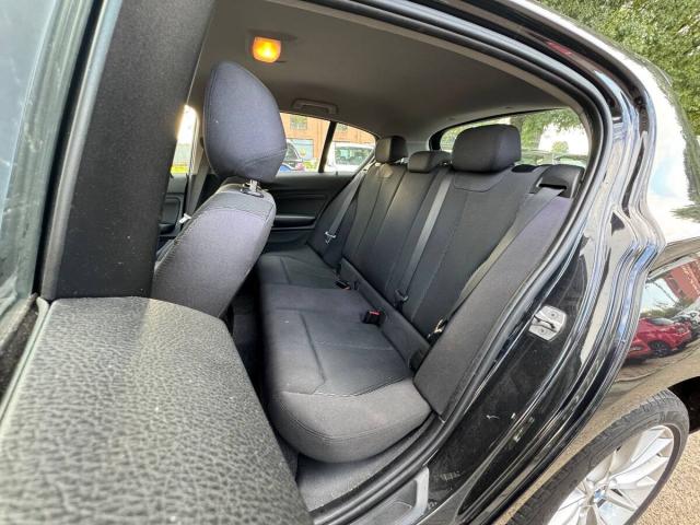 BMW Serie 1 116i Urban 5p E6 - Immagine 16