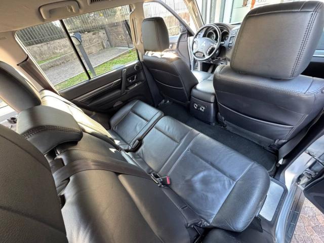 Mitsubishi Pajero 5 Porte Pajero 3.2 CR Invite 5p - Immagine 13