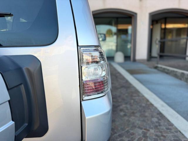 Mitsubishi Pajero 5 Porte Pajero 3.2 CR Invite 5p - Immagine 29