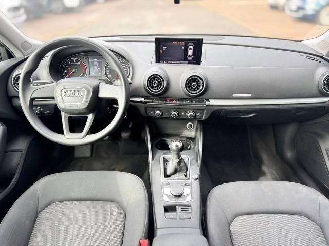 Audi A3 Sportback A3 SB 30 1.0 tfsi Business 116cv my19 - Immagine 14