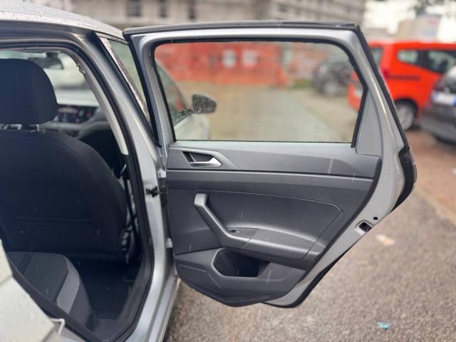 Volkswagen Polo 1.0 tsi Highline 115cv dsg - Immagine 2