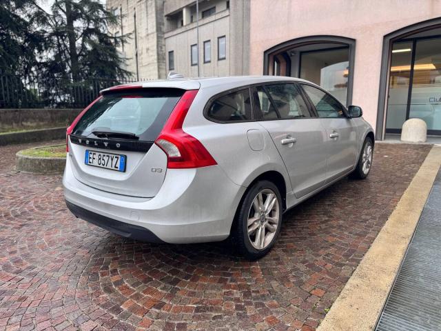 Volvo V60 I 2010 V60 2.0 D3 Summum - Immagine 6