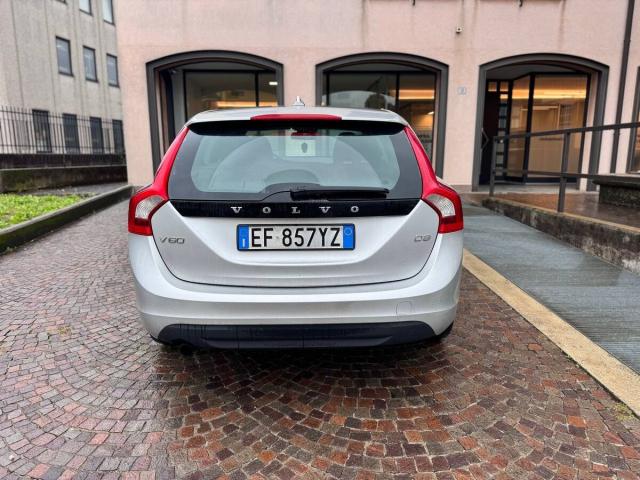 Volvo V60 I 2010 V60 2.0 D3 Summum - Immagine 18