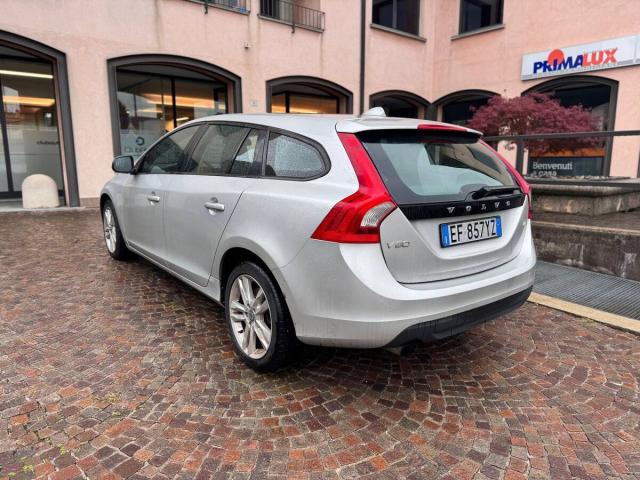 Volvo V60 I 2010 V60 2.0 D3 Summum - Immagine 5