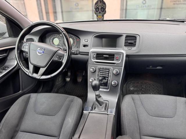 Volvo V60 I 2010 V60 2.0 D3 Summum - Immagine 15