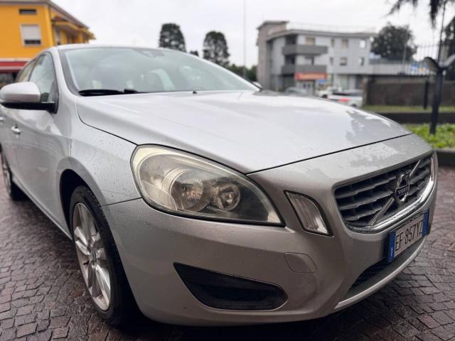 Volvo V60 I 2010 V60 2.0 D3 Summum - Immagine 7