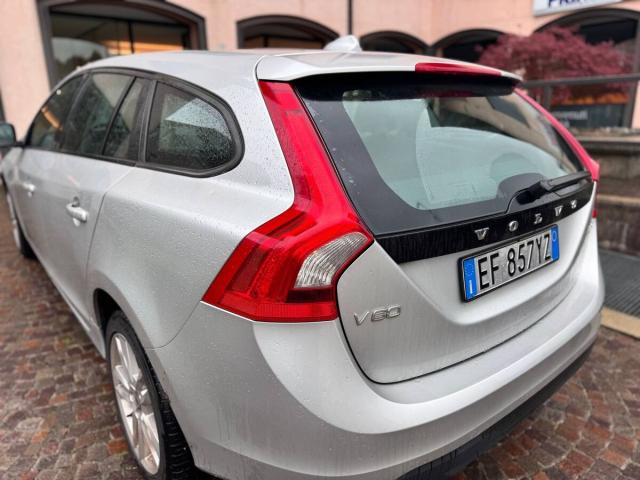 Volvo V60 I 2010 V60 2.0 D3 Summum - Immagine 12