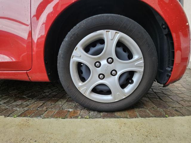 Kia Picanto 1.0 dpi Urban - Immagine 11