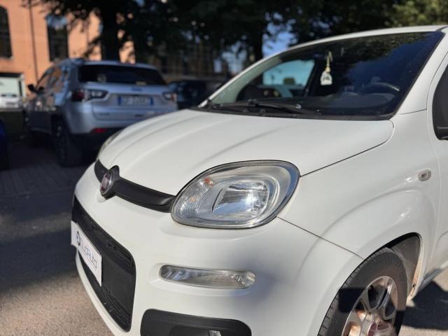 Fiat Panda 1.2 Lounge 69cv E6 - Immagine 20