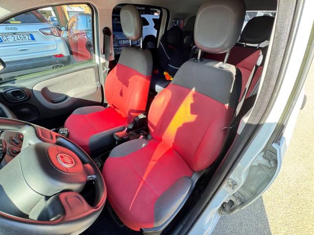 Fiat Panda 1.2 Lounge 69cv E6 - Immagine 17