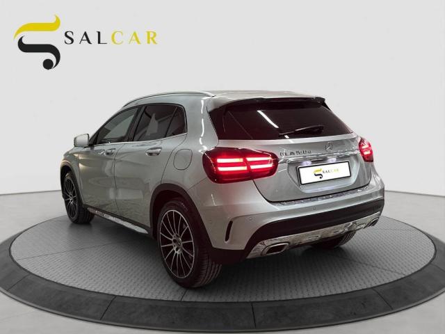 Mercedes Classe GLA 180 d Premium auto - Immagine 4