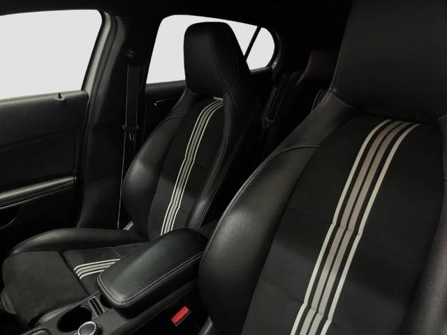 Mercedes Classe GLA 180 d Premium auto - Immagine 10