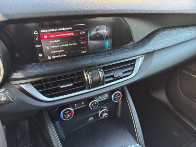 Alfa Romeo Stelvio 2.2 t Super rwd 160cv auto - Immagine 20