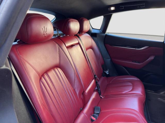 Maserati Levante 3.0 V6 Granlusso 250cv auto my20 - Immagine 14