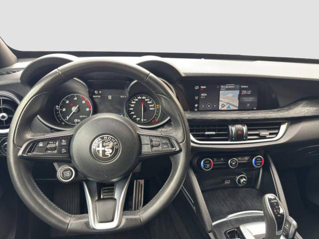 Alfa Romeo Stelvio 2.2 t Business Q4 190cv auto - Immagine 4