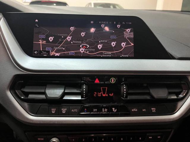 BMW Serie 1 116d Sport - Immagine 1