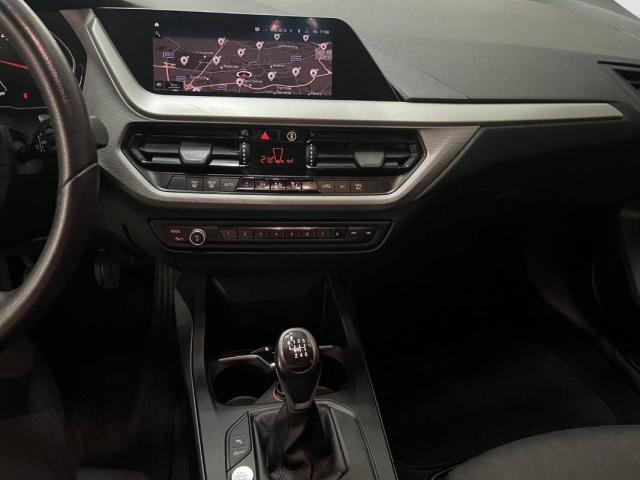 BMW Serie 1 116d Sport - Immagine 2