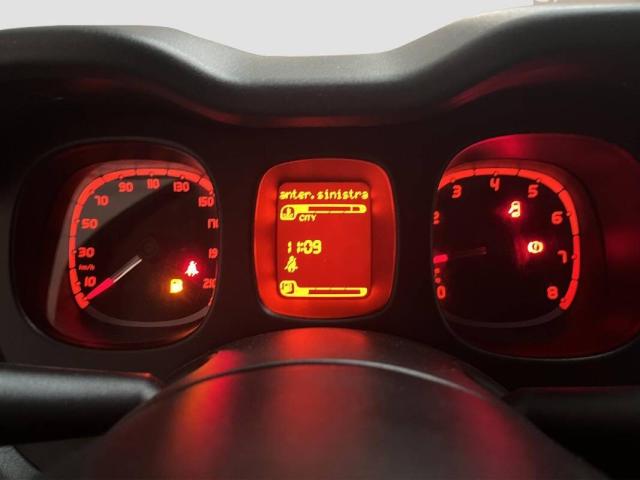 Fiat Panda 1.2 Lounge s&s 69cv my19 - Immagine 9