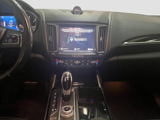 Maserati Levante 3.0 V6 250cv auto - Immagine 14