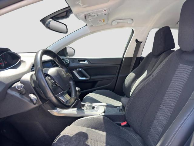 Peugeot 308 1.2 pt t Allure Pack s&s 130cv my20 - Immagine 9