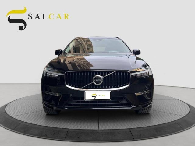 Volvo XC60 2.0 b4 Momentum Pro awd auto - Immagine 4
