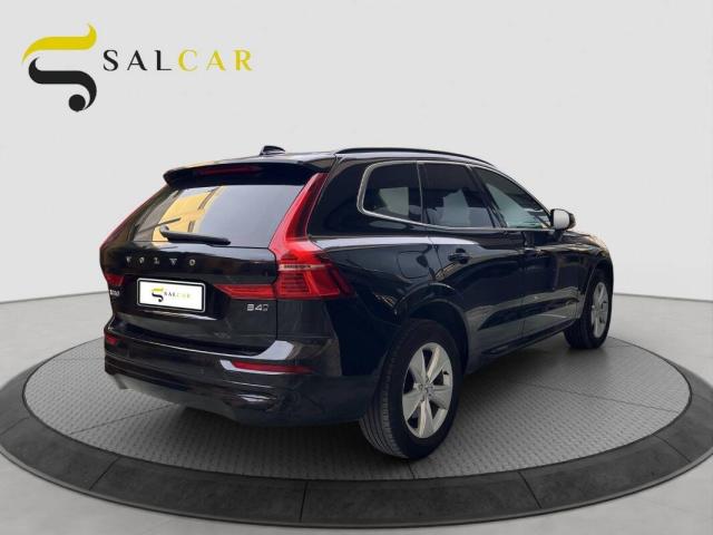 Volvo XC60 2.0 b4 Momentum Pro awd auto - Immagine 12