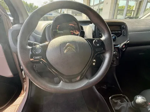 Jeep Avenger 1.2 turbo e-hybrid mhev Longitude fwd 110cv edct6 - Immagine 21